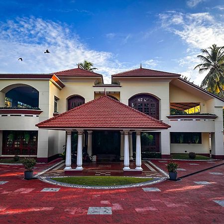 Parvathy Serenity In Varkala Attingal Eksteriør billede