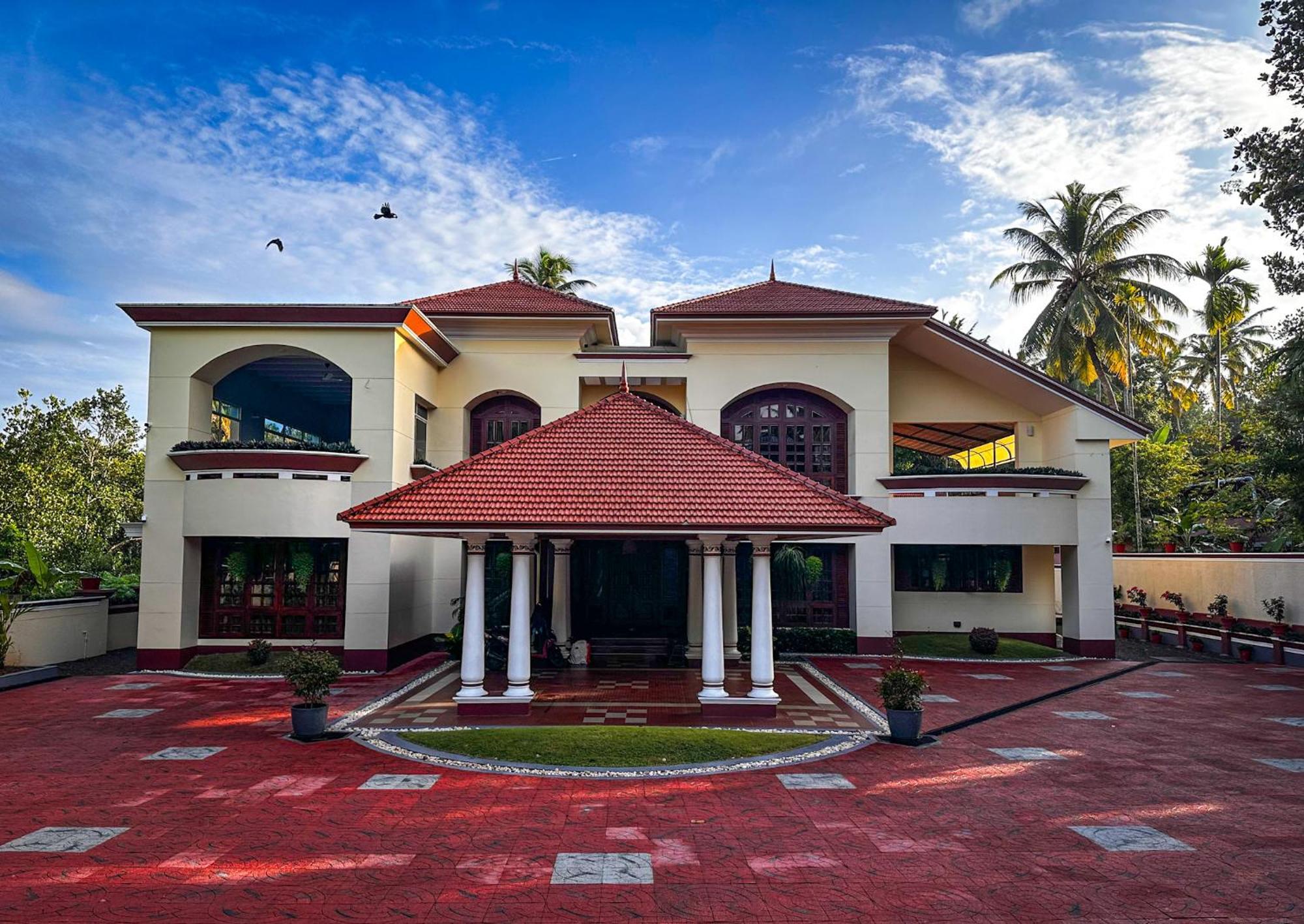Parvathy Serenity In Varkala Attingal Eksteriør billede